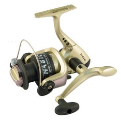 Катушка безынерционная  Akara Magic MG20 2BB 2000